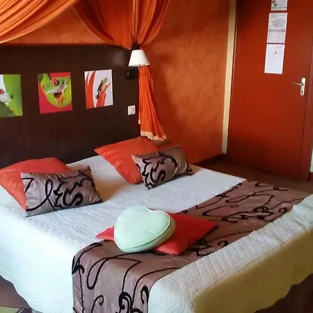 Hotel De France 2*
